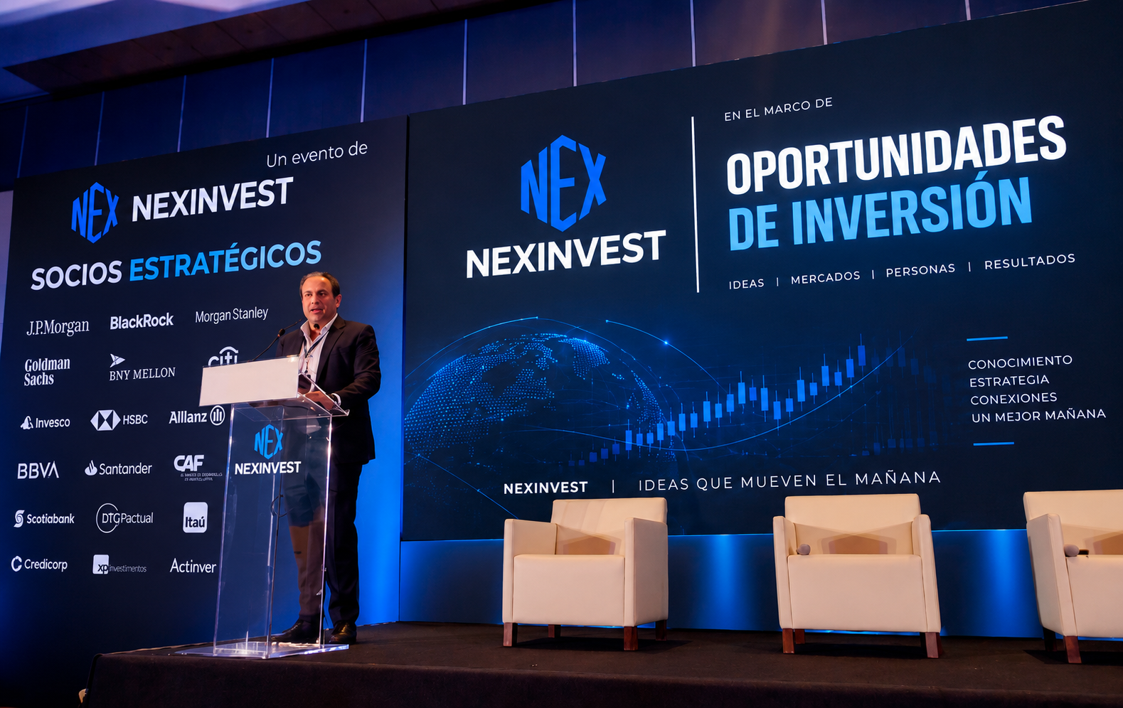 Ponente de Nexinvest durante un encuentro de inversiones en Londres.